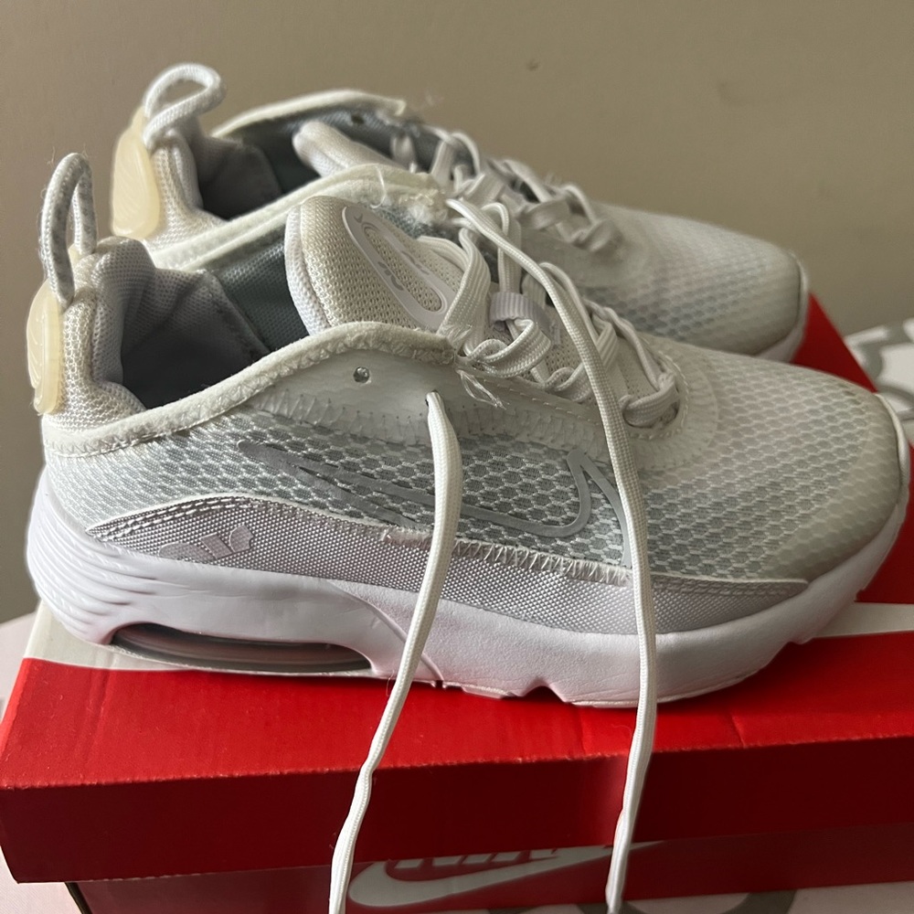 Boys Nike Air Max 270 Size 13c